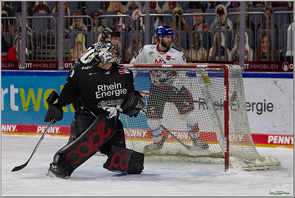 PENNY DEL;  Koelner Haie - Adler Mannheim; Koeln, 08.04.2021